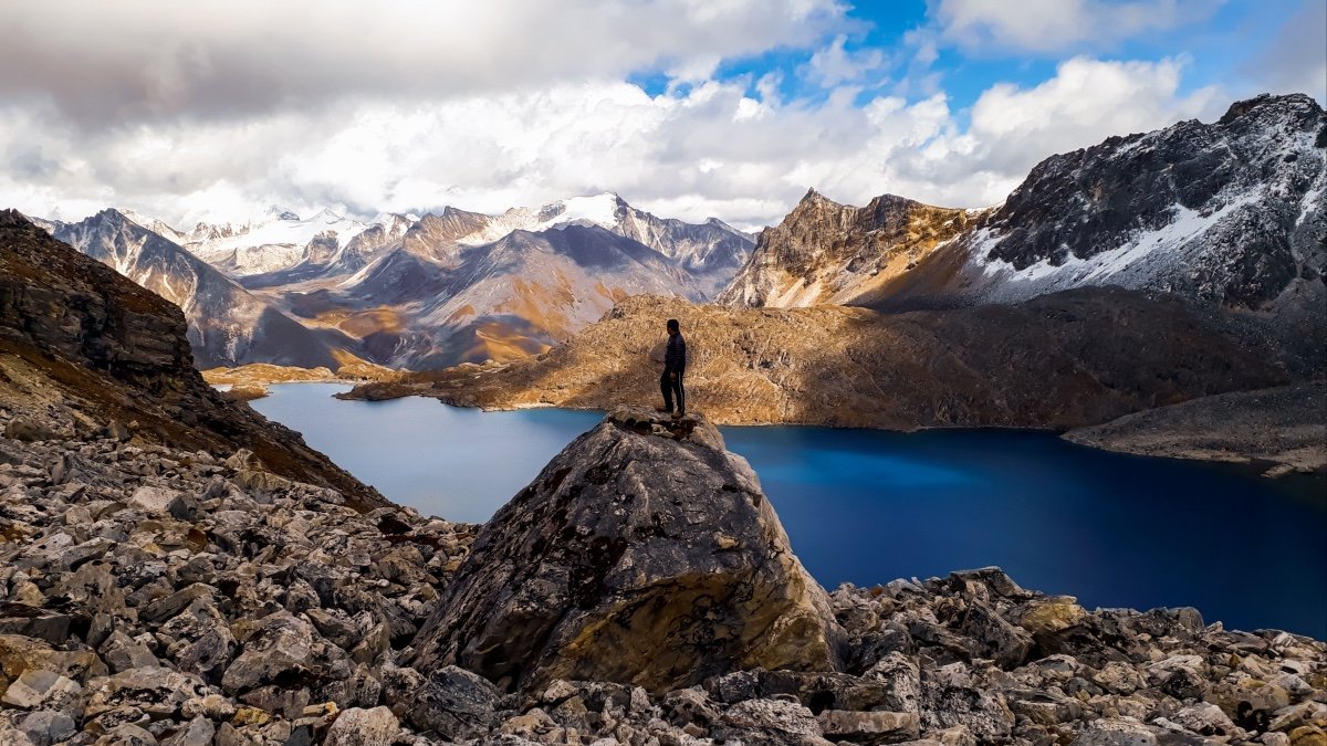 Dagala Thousand Lakes Trek